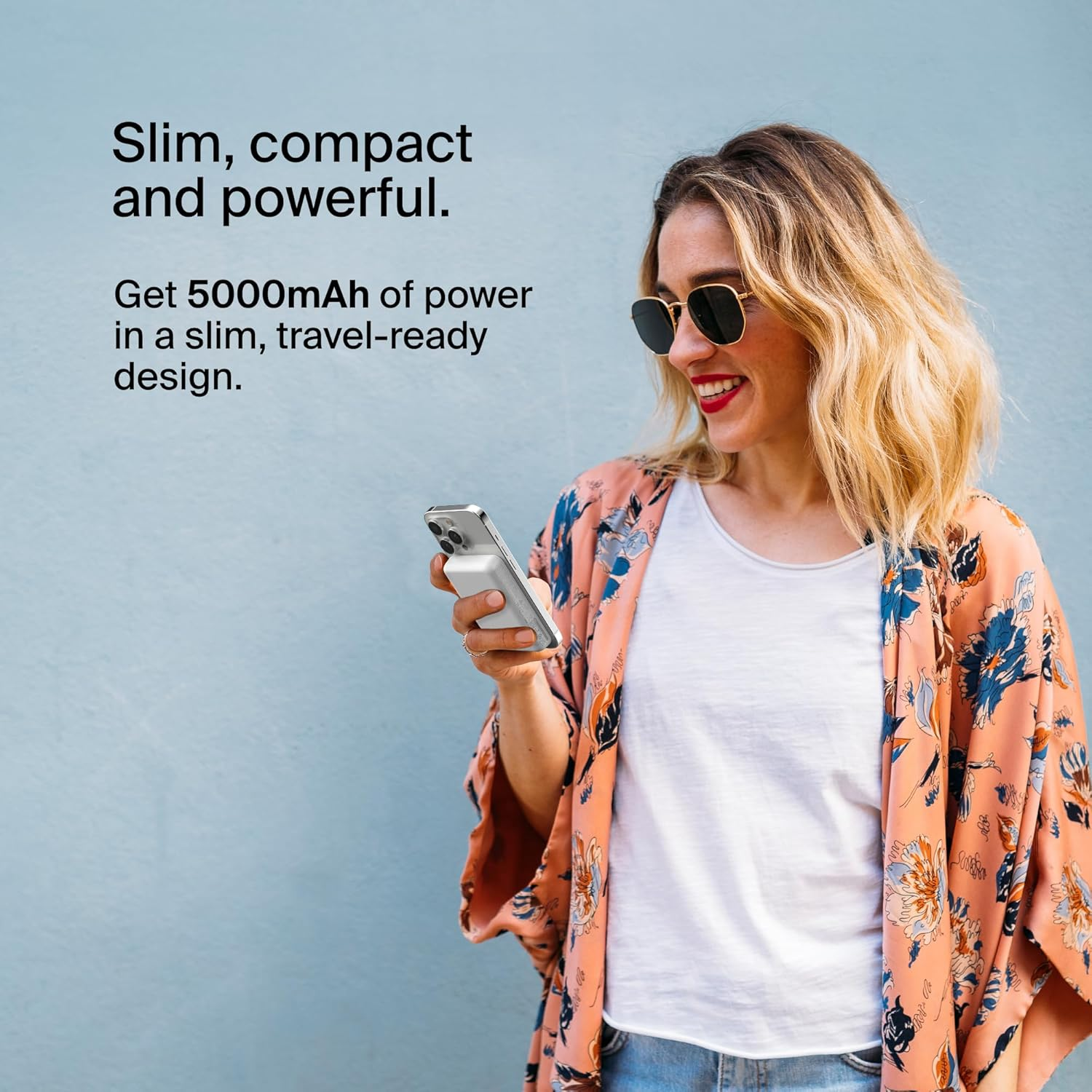 Belkin Magnetic Wireless Power Bank 5K with Stand - White Belkin Magnetic Wireless Power Bank 5K with Stand - White